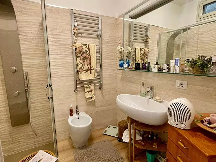 Immagine 12 di Appartamento in vendita  in Piazza Scaffa 20 a Palermo