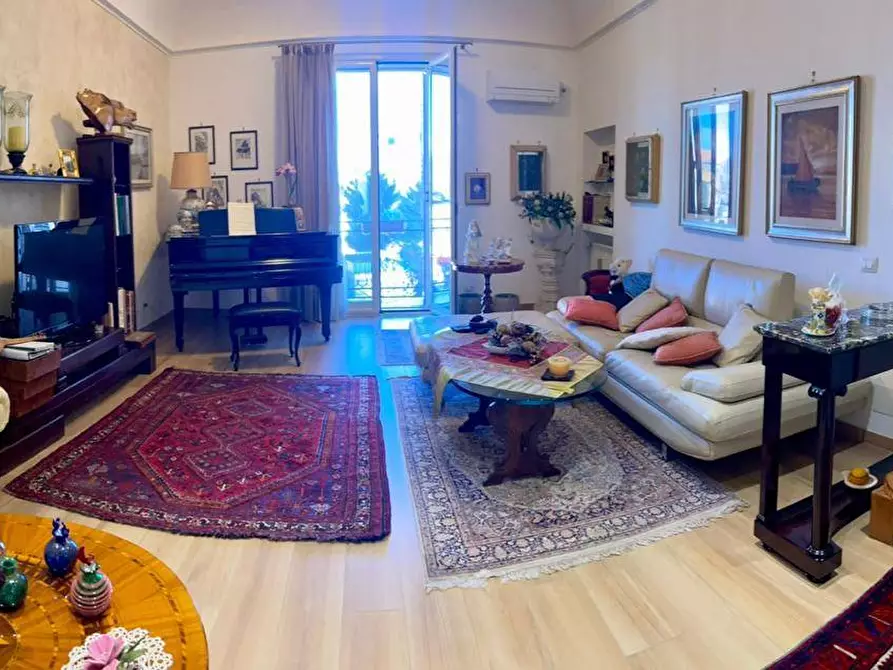 Immagine 15 di Appartamento in vendita  in Piazza Scaffa 20 a Palermo