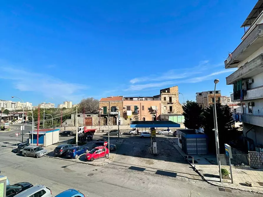 Immagine 29 di Appartamento in vendita  in Piazza Scaffa 20 a Palermo