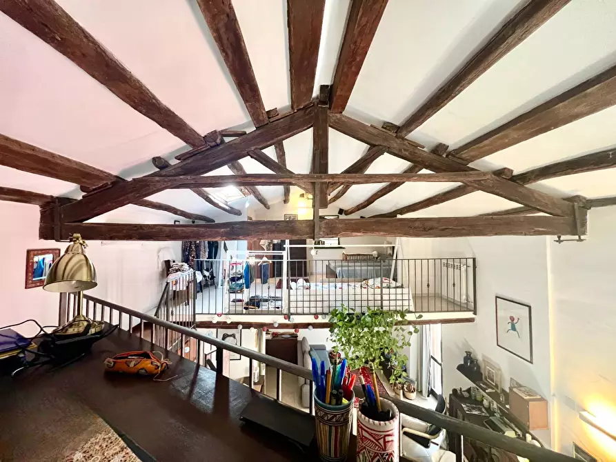 Immagine 13 di Appartamento in vendita  in Via Beati Paoli 13 a Palermo