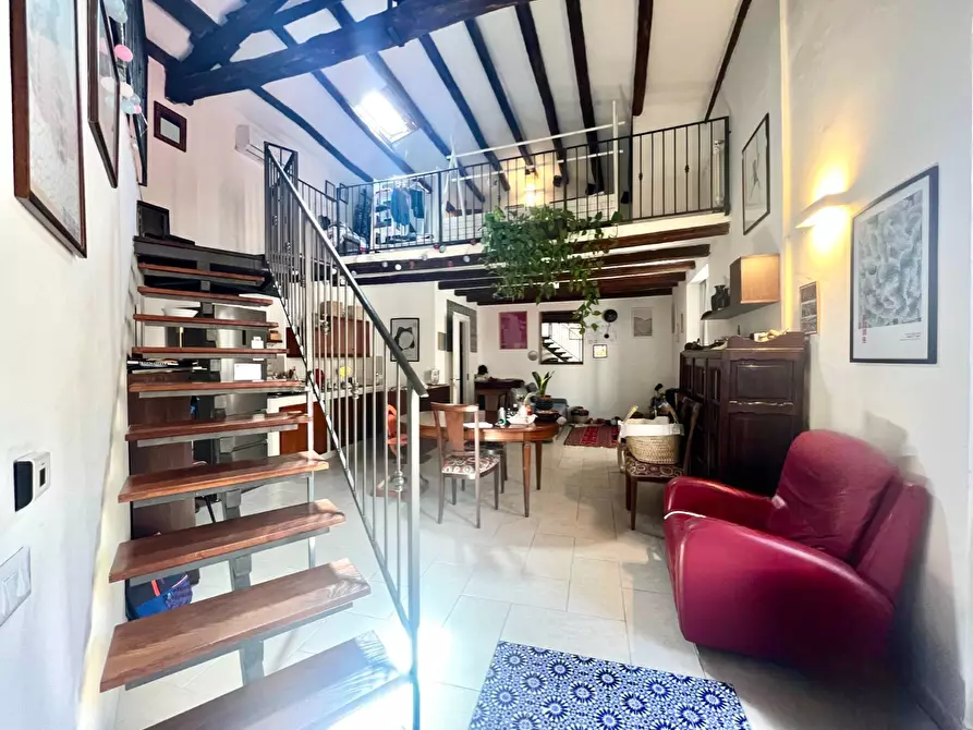 Immagine 14 di Appartamento in vendita  in Via Beati Paoli 13 a Palermo