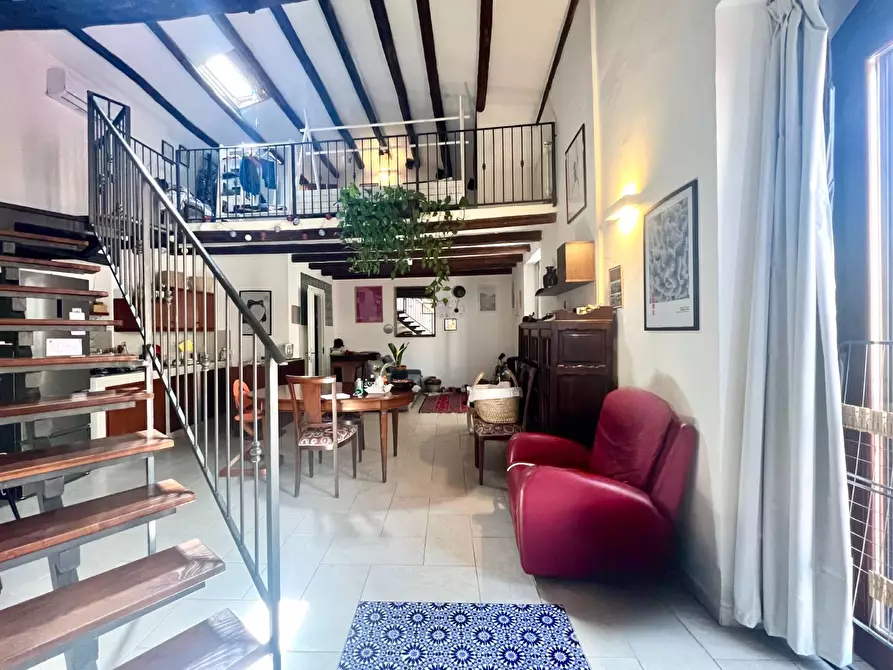 Immagine 15 di Appartamento in vendita  in Via Beati Paoli 13 a Palermo