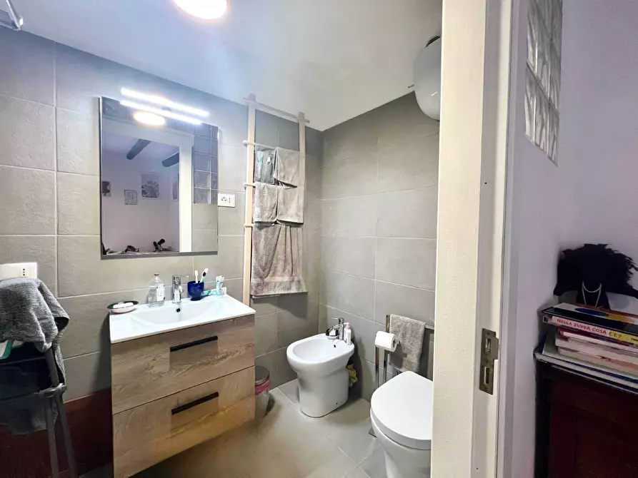 Immagine 18 di Appartamento in vendita  in Via Beati Paoli 13 a Palermo