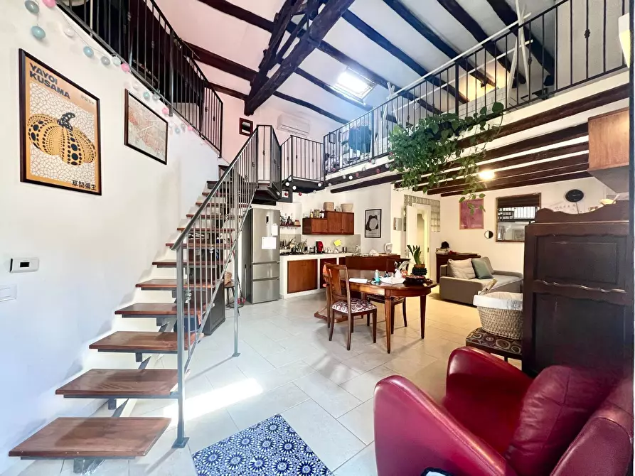 Immagine 21 di Appartamento in vendita  in Via Beati Paoli 13 a Palermo