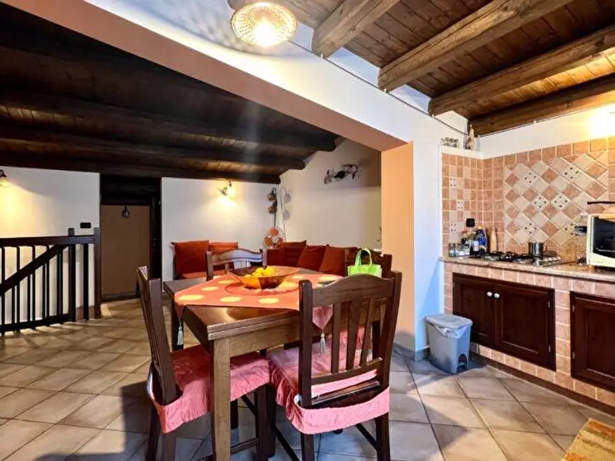 Immagine 3 di Appartamento in vendita  in Principe di San Giuseppe 11 a Palermo