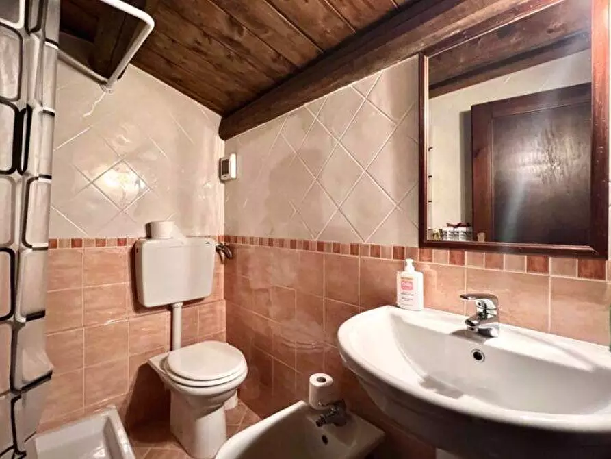 Immagine 4 di Appartamento in vendita  in Principe di San Giuseppe 11 a Palermo