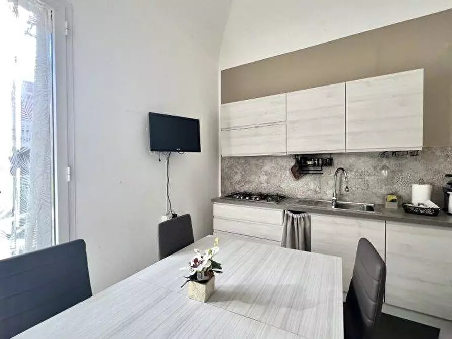 Immagine 21 di Appartamento in vendita  in Via della Loggia 3 a Palermo