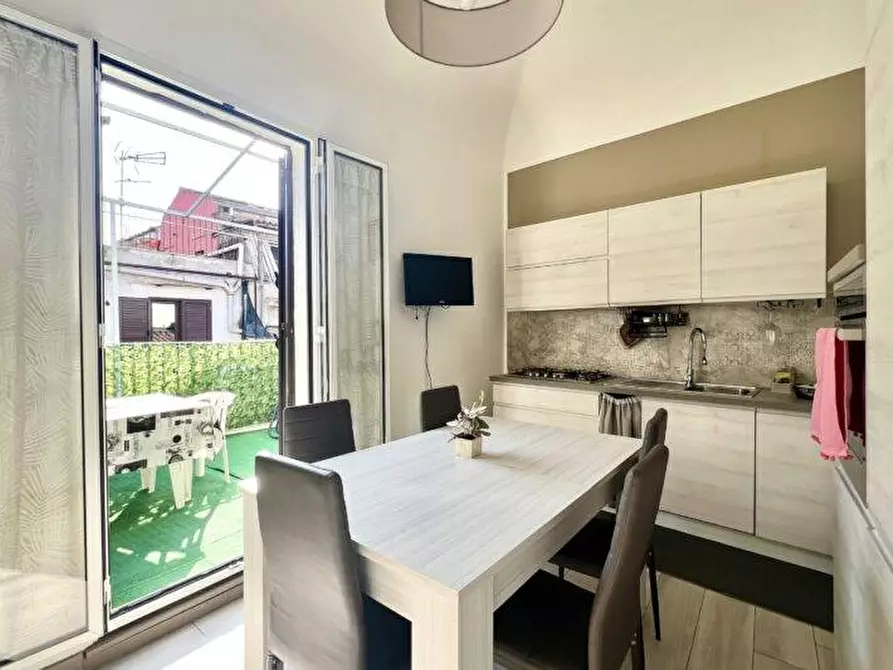 Immagine 24 di Appartamento in vendita  in Via della Loggia 3 a Palermo