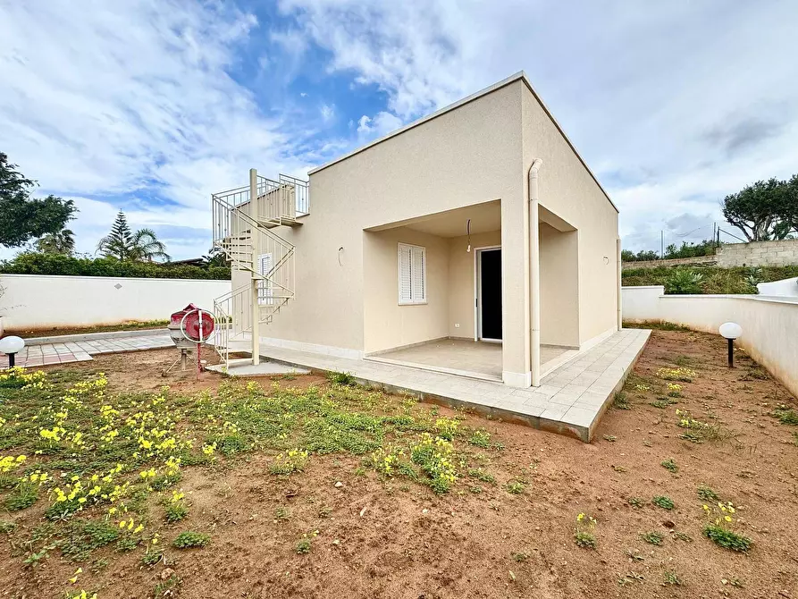 Immagine 3 di Villa in vendita  in Contrada Colonna a Trappeto