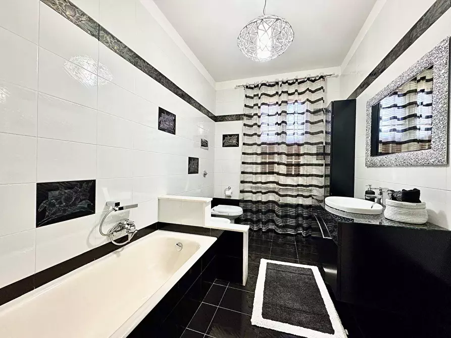 Immagine 17 di Villa in vendita  in Corsitti 11 a Borgetto