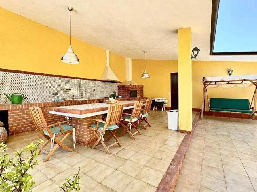 Immagine 2 di Villa in vendita  in Bosco Falconeria snc a Partinico