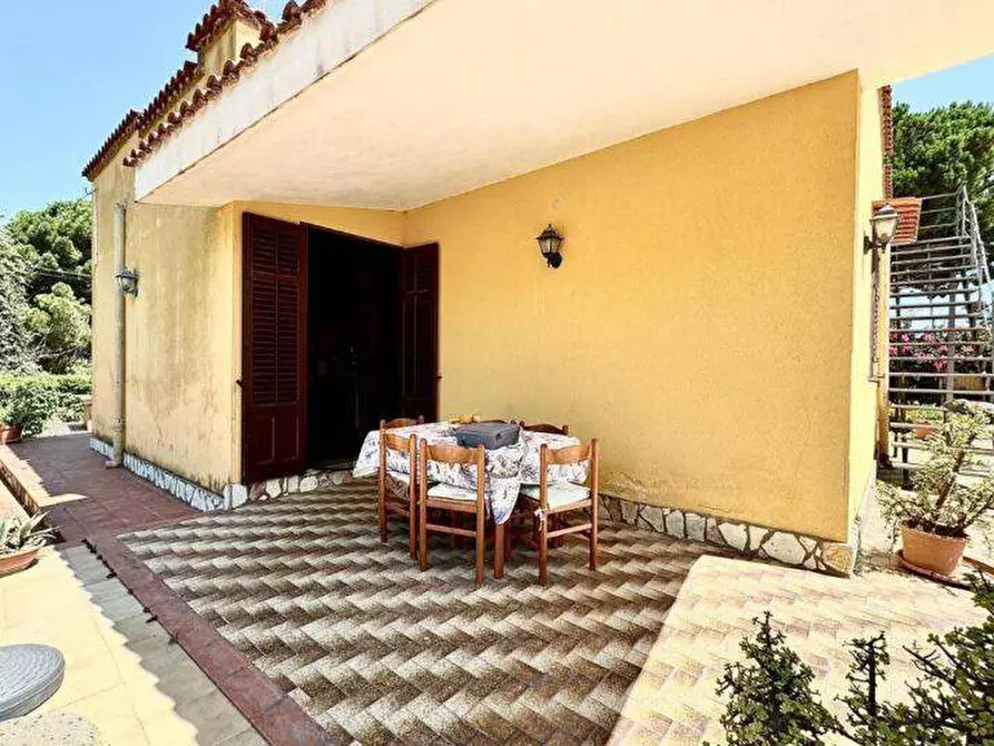 Immagine 4 di Villa in vendita  in Bosco Falconeria snc a Partinico