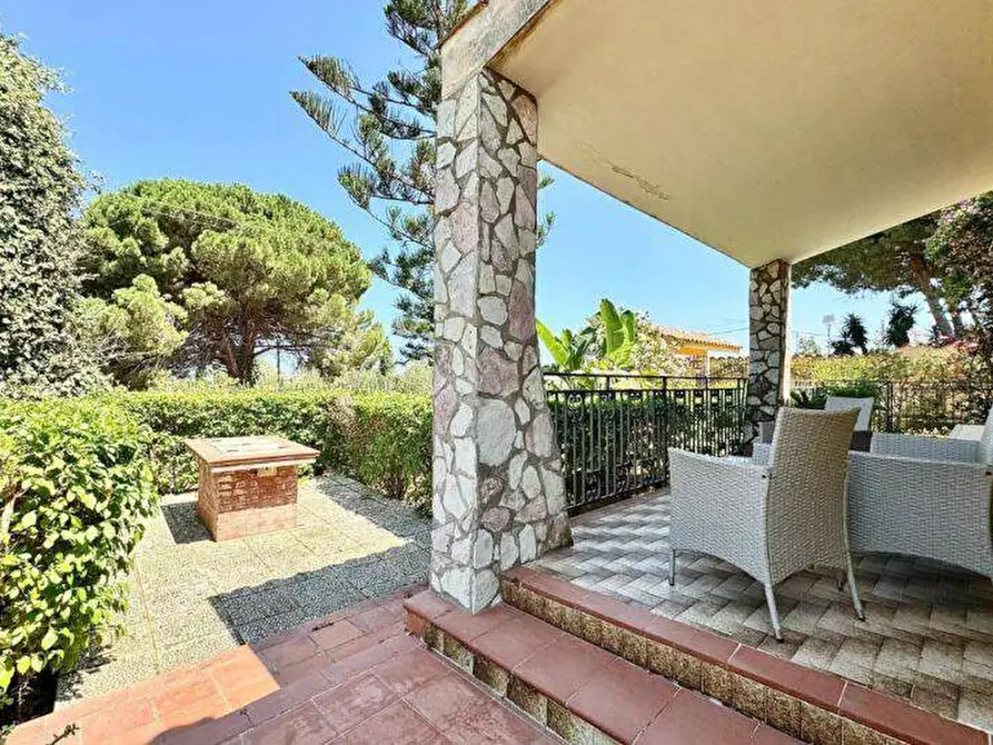 Immagine 8 di Villa in vendita  in Bosco Falconeria snc a Partinico