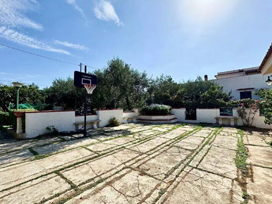Immagine 3 di Villa in vendita  in Contrada Milioto sic a Partinico