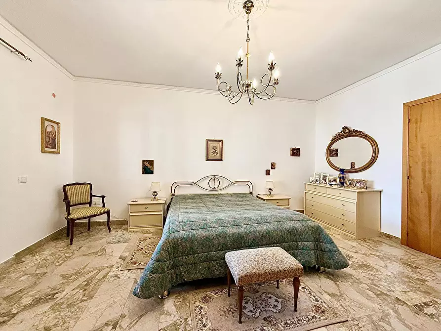 Immagine 8 di Appartamento in vendita  in Via Beethoven 28 a Partinico