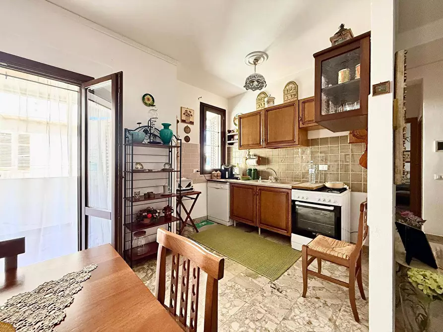 Immagine 5 di Appartamento in vendita  in Via Beethoven 28 a Partinico