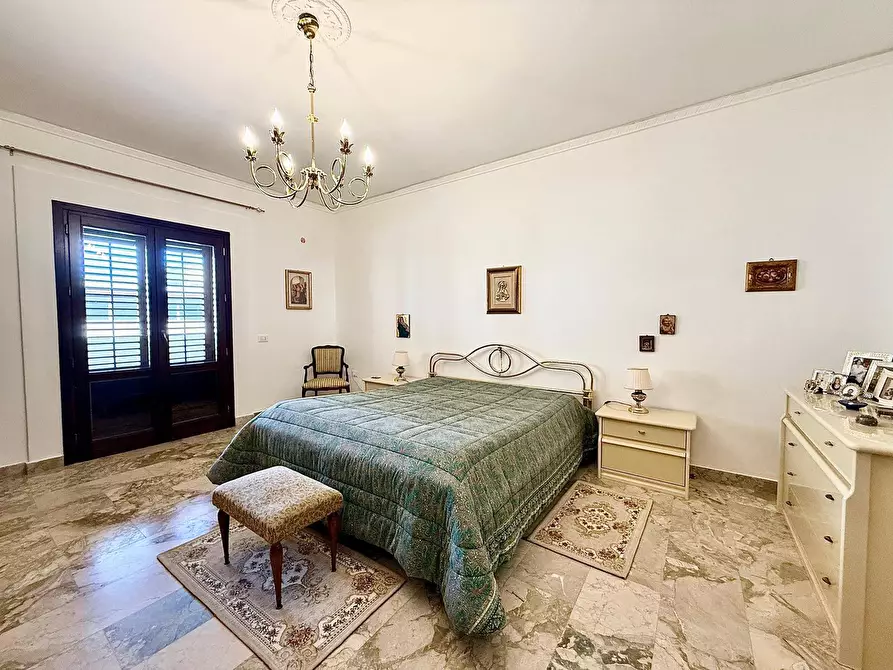 Immagine 11 di Appartamento in vendita  in Via Beethoven 28 a Partinico