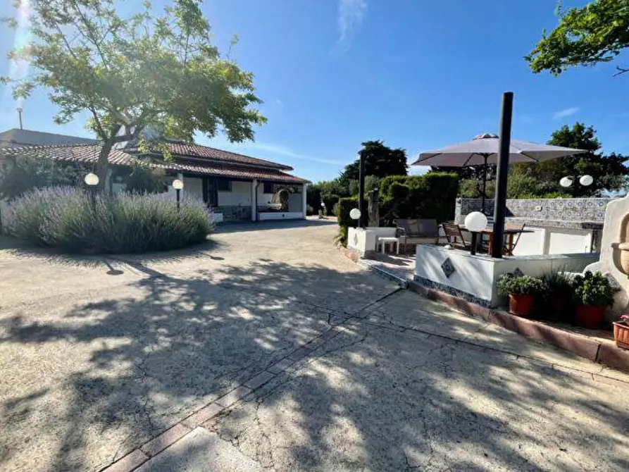 Immagine 4 di Villa in vendita  in M. S. S. Del Ponte, SP63 a Partinico