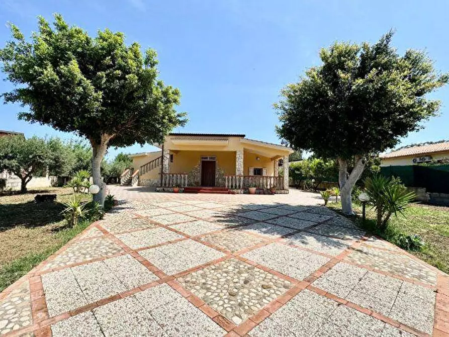 Immagine 3 di Villa in vendita  in Contrada Calatubo a Balestrate