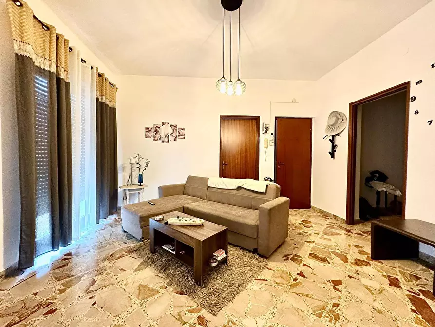 Immagine 9 di Casa indipendente in vendita  in G. Meli 12 a Balestrate