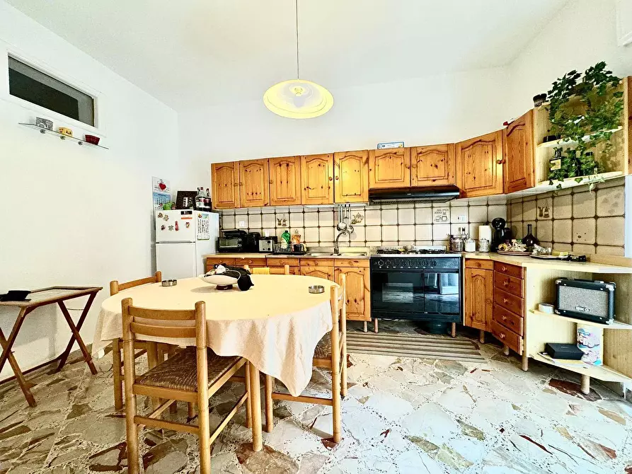 Immagine 11 di Casa indipendente in vendita  in G. Meli 12 a Balestrate