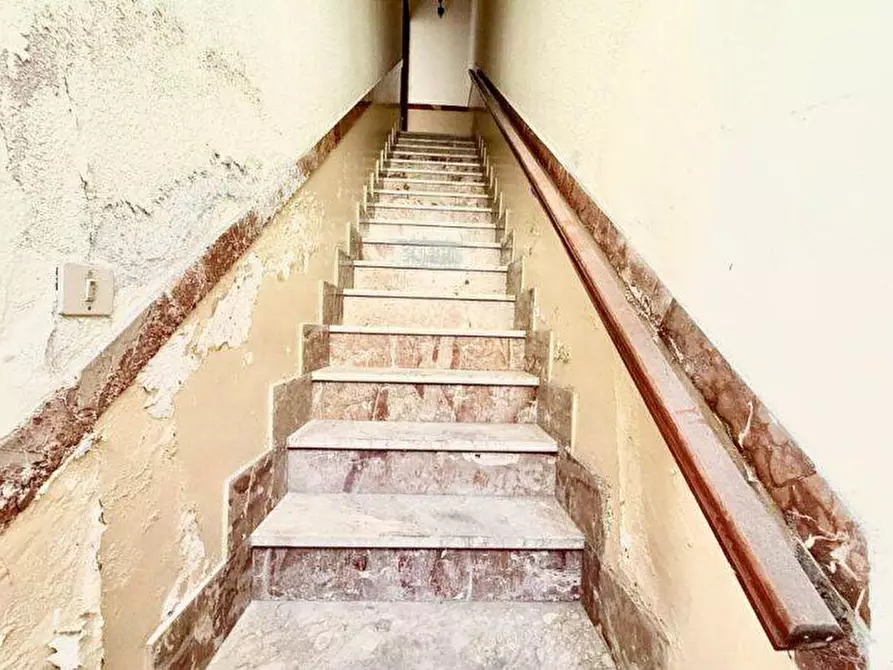 Immagine 17 di Casa indipendente in vendita  in Via Antonino Giannola Magistrato 1 a Partinico