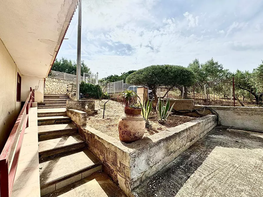 Immagine 13 di Casa semindipendente in vendita  in Bosco Falconeria a Partinico