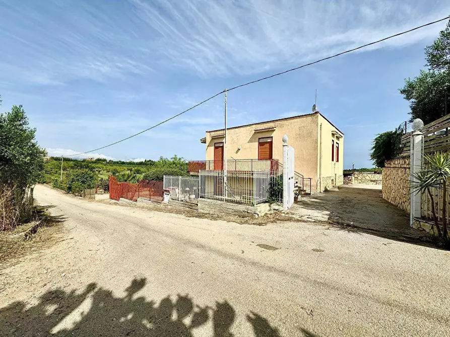 Immagine 28 di Casa semindipendente in vendita  in Bosco Falconeria a Partinico