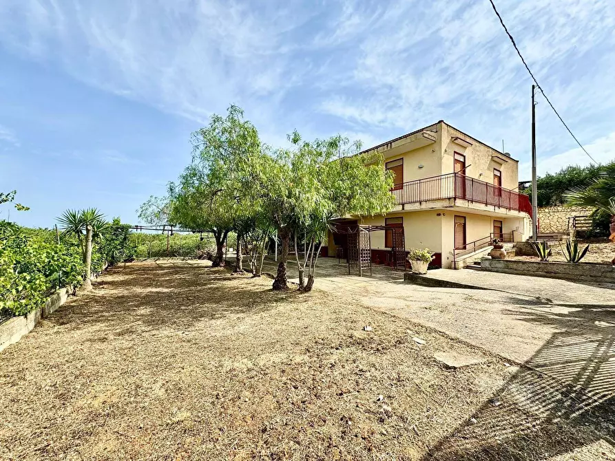 Immagine 2 di Casa semindipendente in vendita  in Bosco Falconeria a Partinico