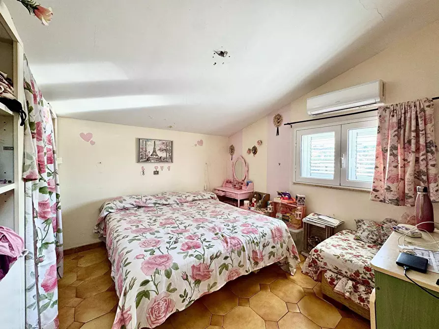 Immagine 11 di Appartamento in vendita  in Via Riccardo Guastella a Capaci