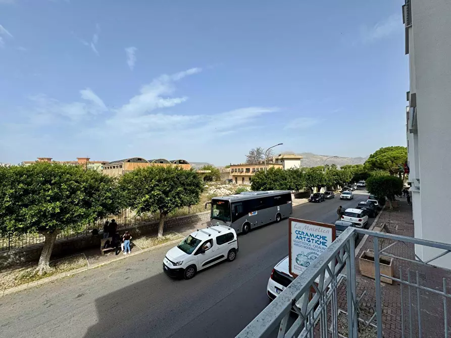 Immagine 10 di Casa indipendente in vendita  in Giacomo Puccini 1 a Partinico