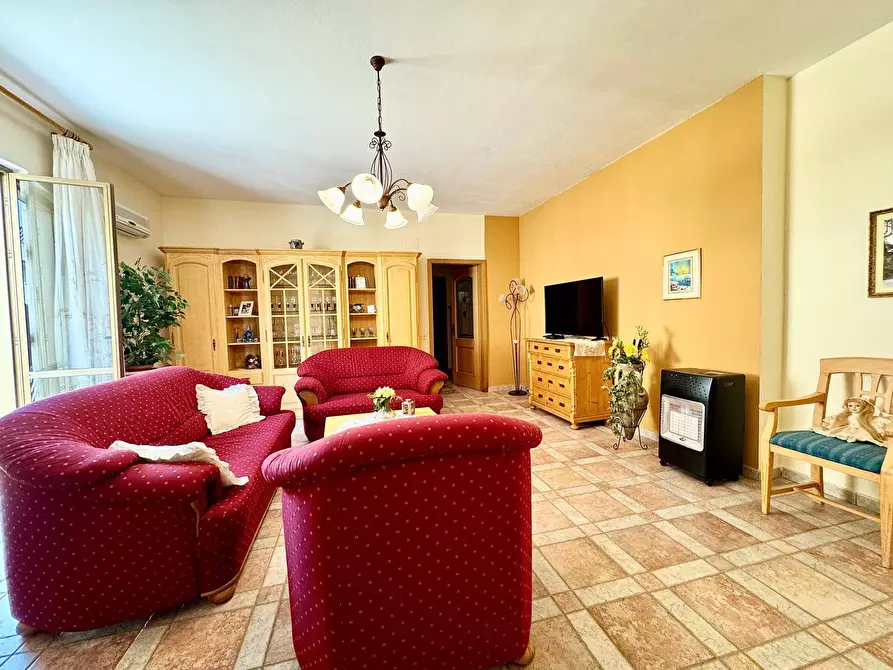 Immagine 9 di Casa indipendente in vendita  in Via Galileo Galilei 106-108 a Balestrate