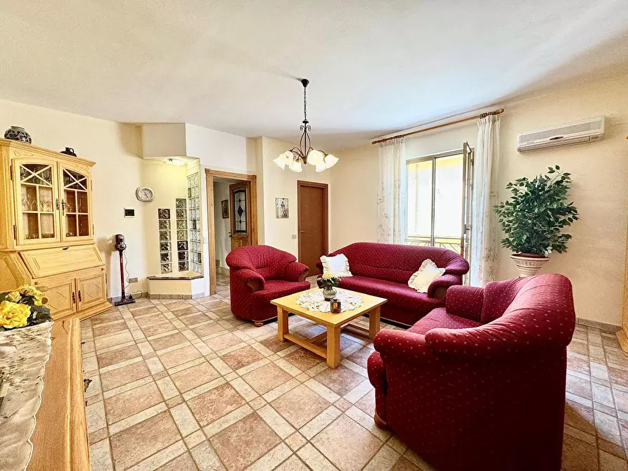 Immagine 12 di Casa indipendente in vendita  in Via Galileo Galilei 106-108 a Balestrate