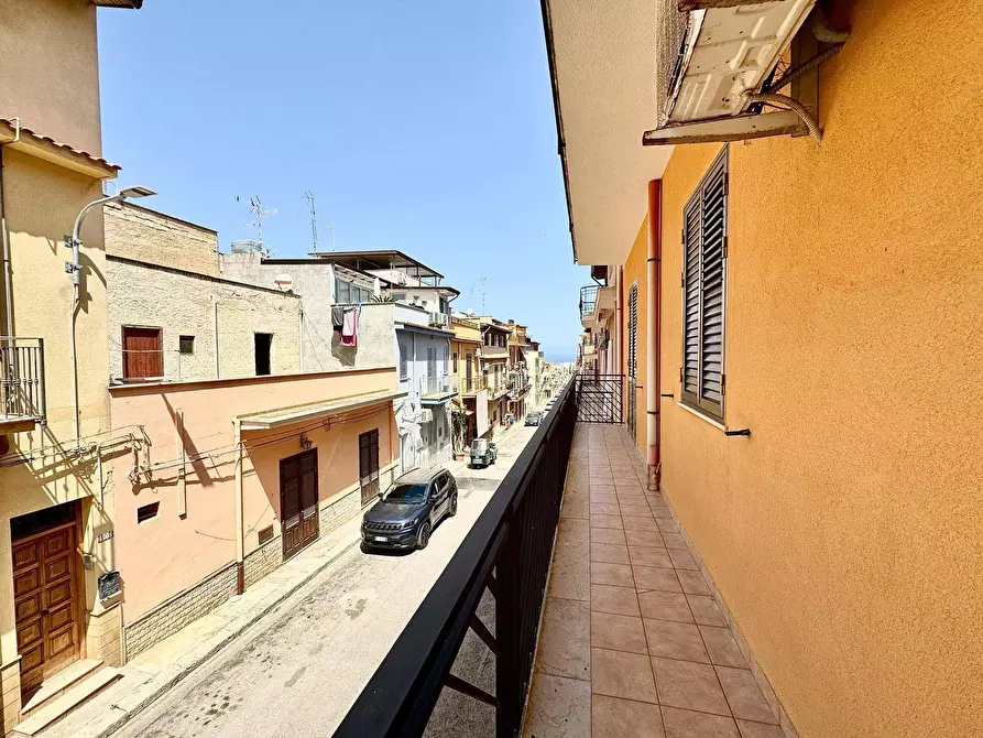 Immagine 13 di Casa indipendente in vendita  in Via Galileo Galilei 106-108 a Balestrate