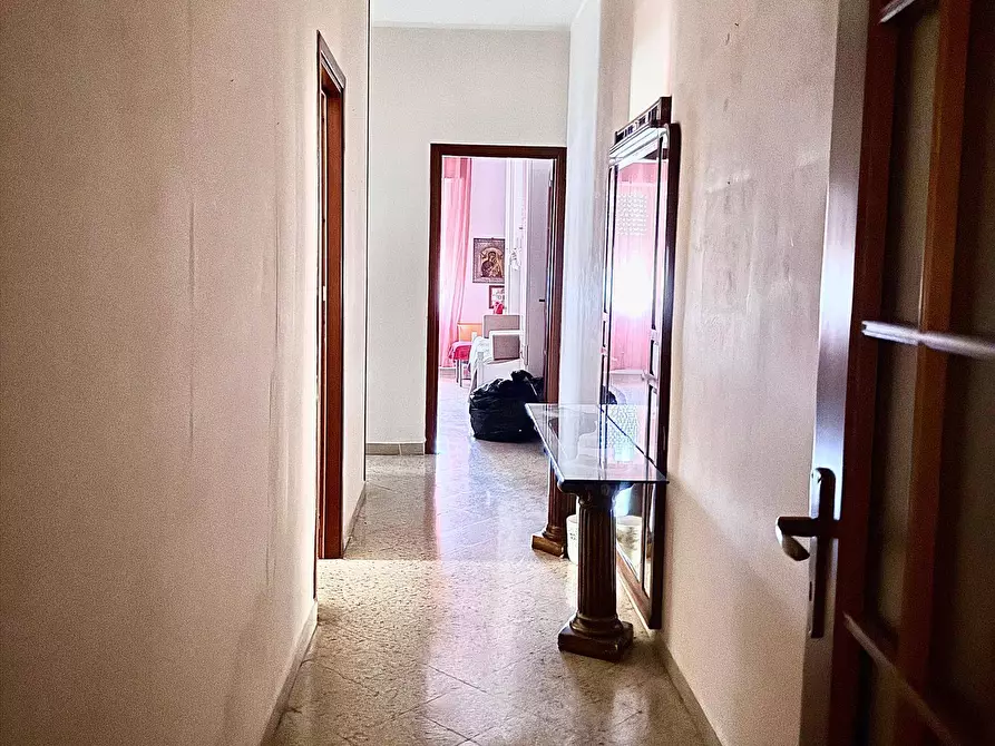 Immagine 11 di Appartamento in vendita  in Via Spinone 3 a Palermo