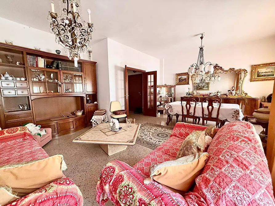 Immagine 4 di Appartamento in vendita  in Via Spinone 3 a Palermo