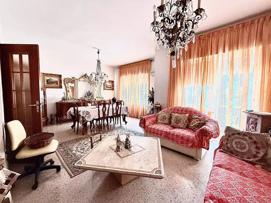 Immagine 3 di Appartamento in vendita  in Via Spinone 3 a Palermo