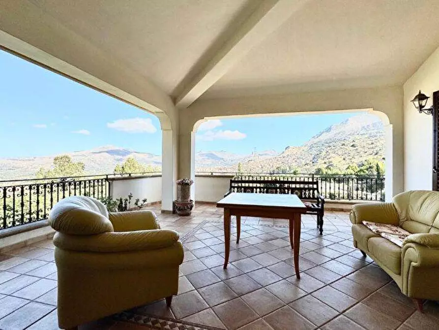 Immagine 4 di Casa semindipendente in vendita  in Contrada Ramo a Partinico