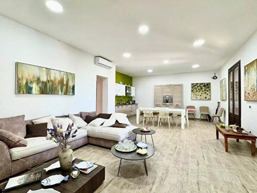 Immagine 16 di Casa semindipendente in vendita  in Contrada Ramo a Partinico