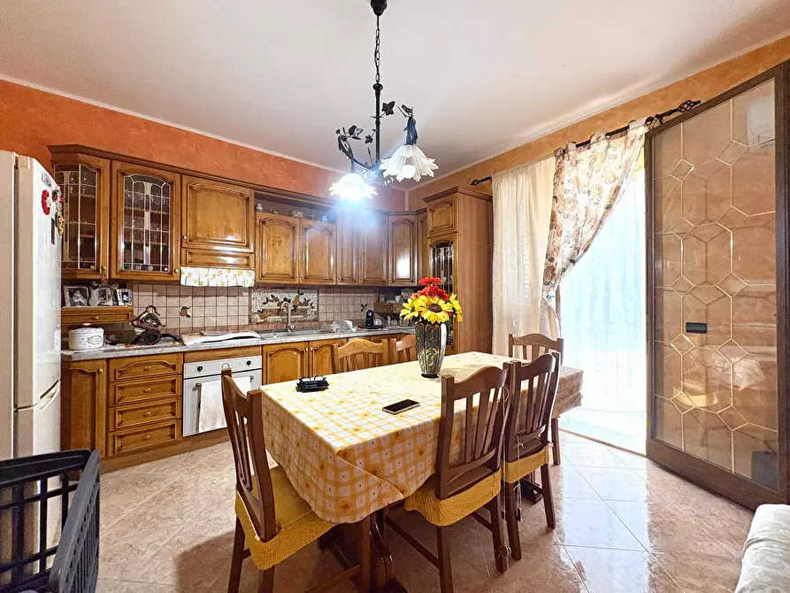Immagine 8 di Appartamento in vendita  in Via Francesco Ingrassia a Altavilla Milicia