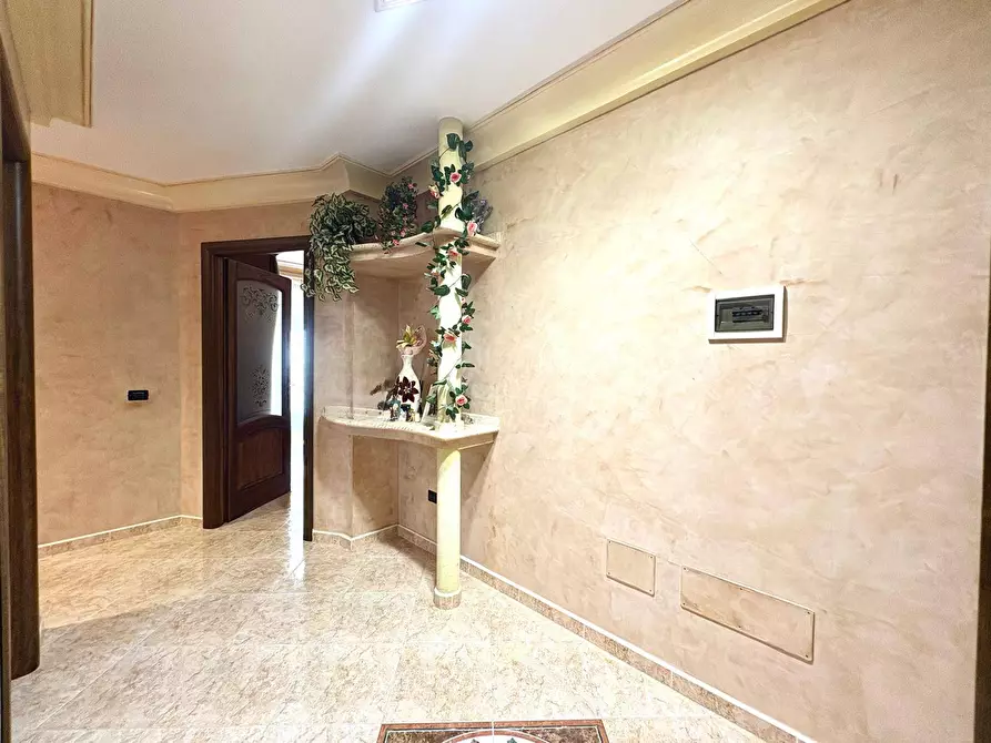 Immagine 16 di Appartamento in vendita  in Via Francesco Ingrassia a Altavilla Milicia