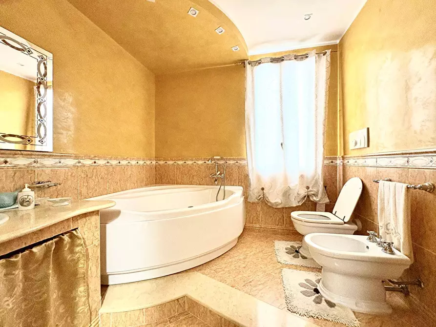 Immagine 5 di Appartamento in vendita  in Via Francesco Ingrassia a Altavilla Milicia