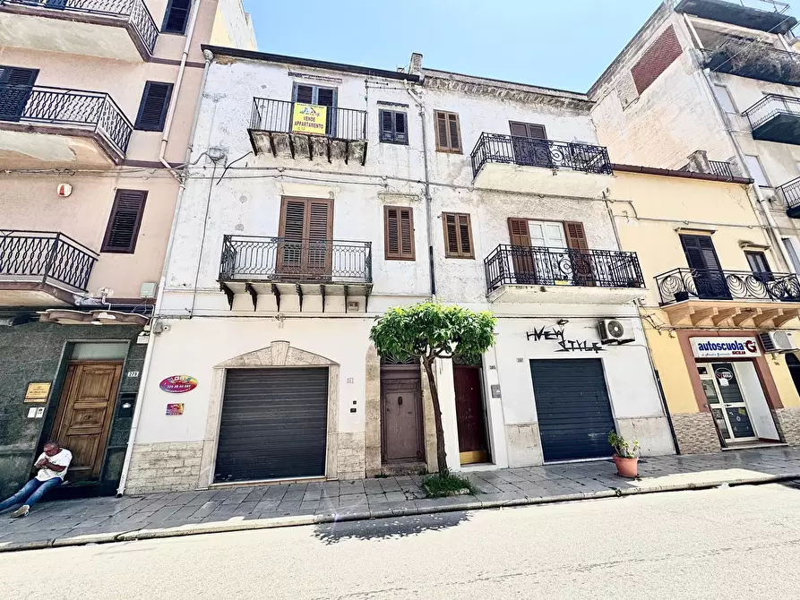 Immagine 3 di Casa indipendente in vendita  in Corso Dei Mille 275 a Partinico
