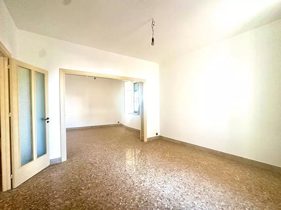 Immagine 3 di Appartamento in vendita  in via Giuseppe Garibaldi 41 a Palermo