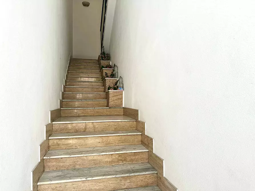 Immagine 10 di Appartamento in vendita  in via Giuseppe Garibaldi 41 a Palermo