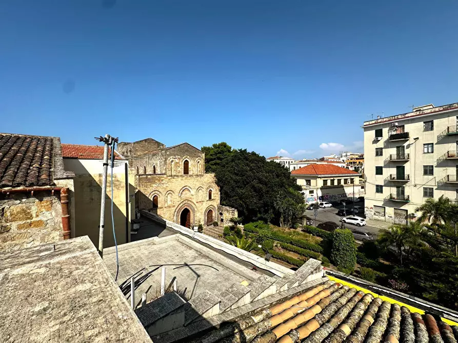 Immagine 1 di Appartamento in vendita  in via Giuseppe Garibaldi 41 a Palermo