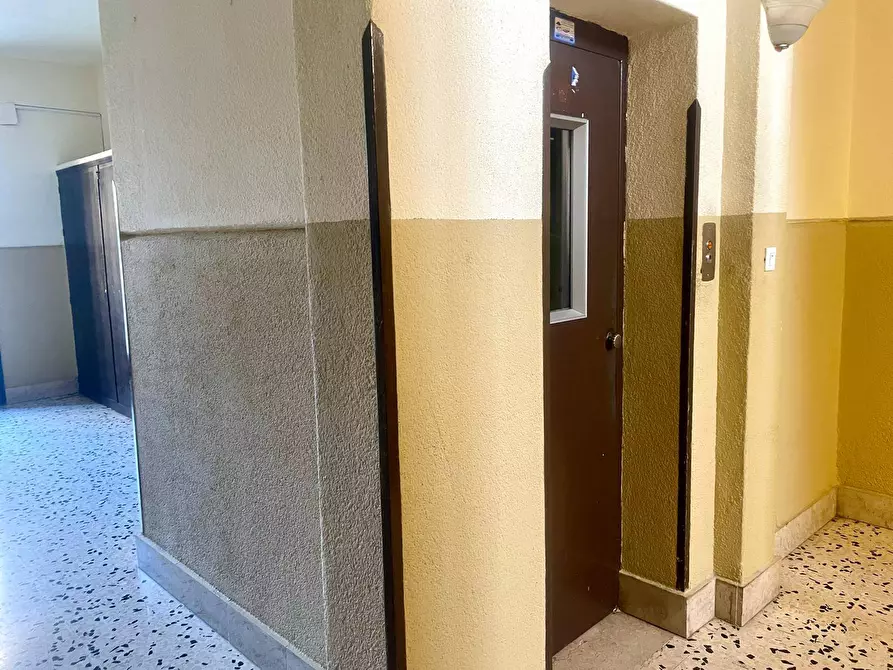 Immagine 22 di Appartamento in vendita  in via brancaccio 75 a Palermo