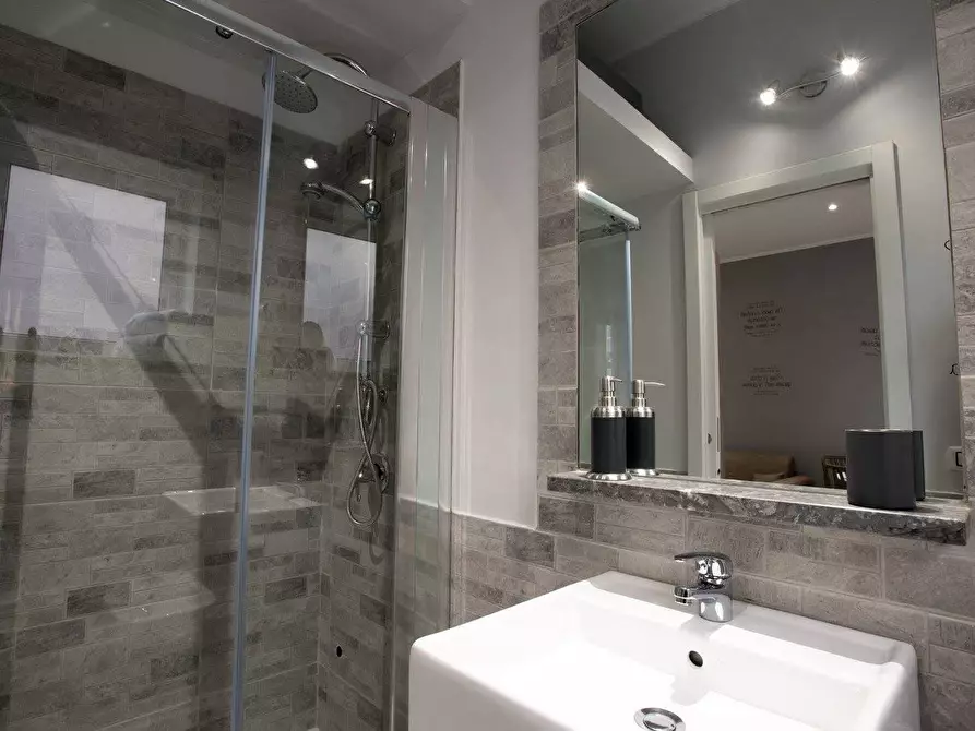 Immagine 2 di Appartamento in vendita  in Vicolo Palmentieri 12 a Palermo