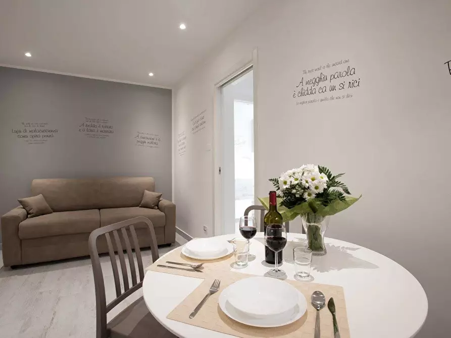 Immagine 5 di Appartamento in vendita  in Vicolo Palmentieri 12 a Palermo