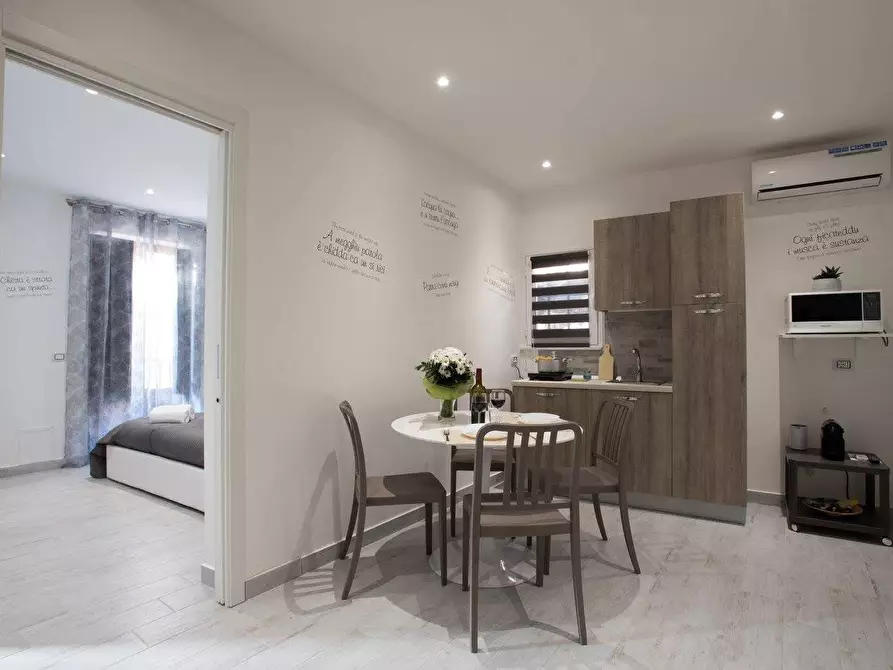 Immagine 10 di Appartamento in vendita  in Vicolo Palmentieri 12 a Palermo